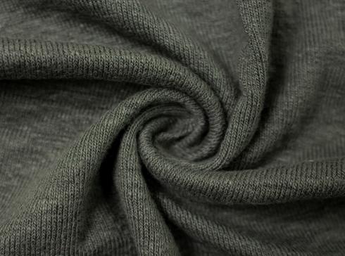 Modern Moda ve Tasarımda Keten Ribana Kumaşın Çok Yönlülüğünü ve Zarafetini Keşfetmek